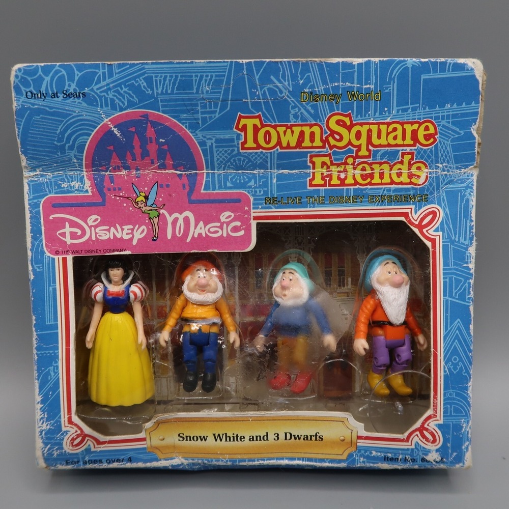 Disney World Town Square Friends Snow White and 3 Dwarfs Miniatures